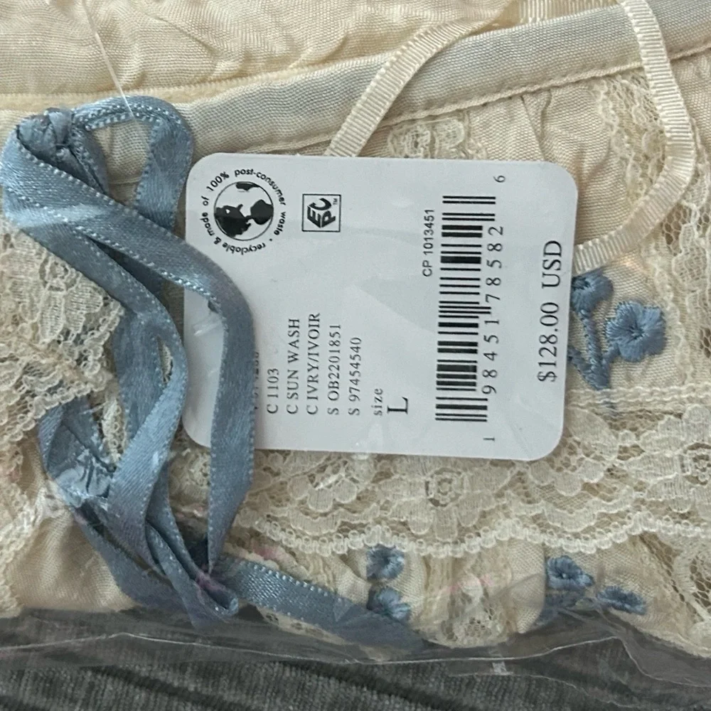 NWT free people tailia embroidered tube top ivory lace  blue flowers sz large